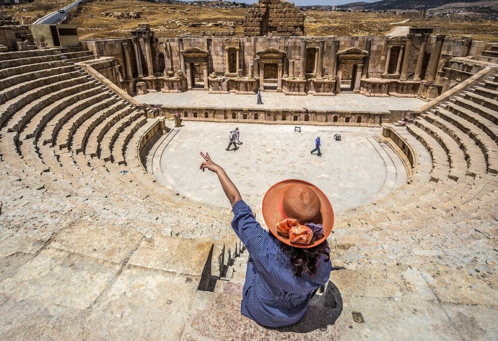 jordan-tourist-attraction-roman-ruins