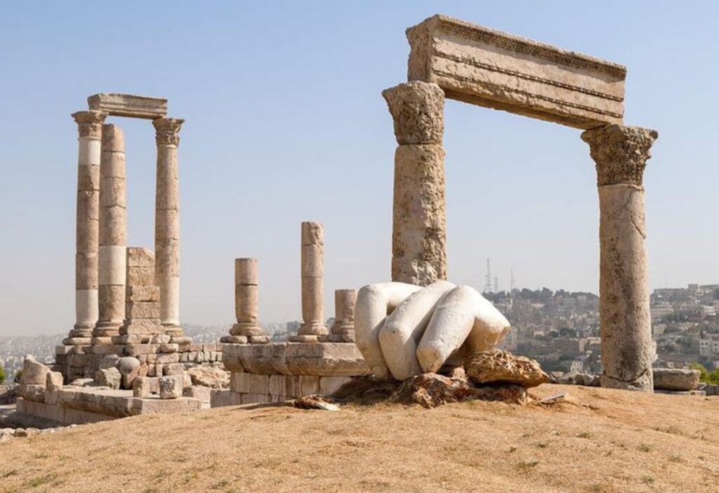 Temple-of-Hercules-at-Amman-Jordan