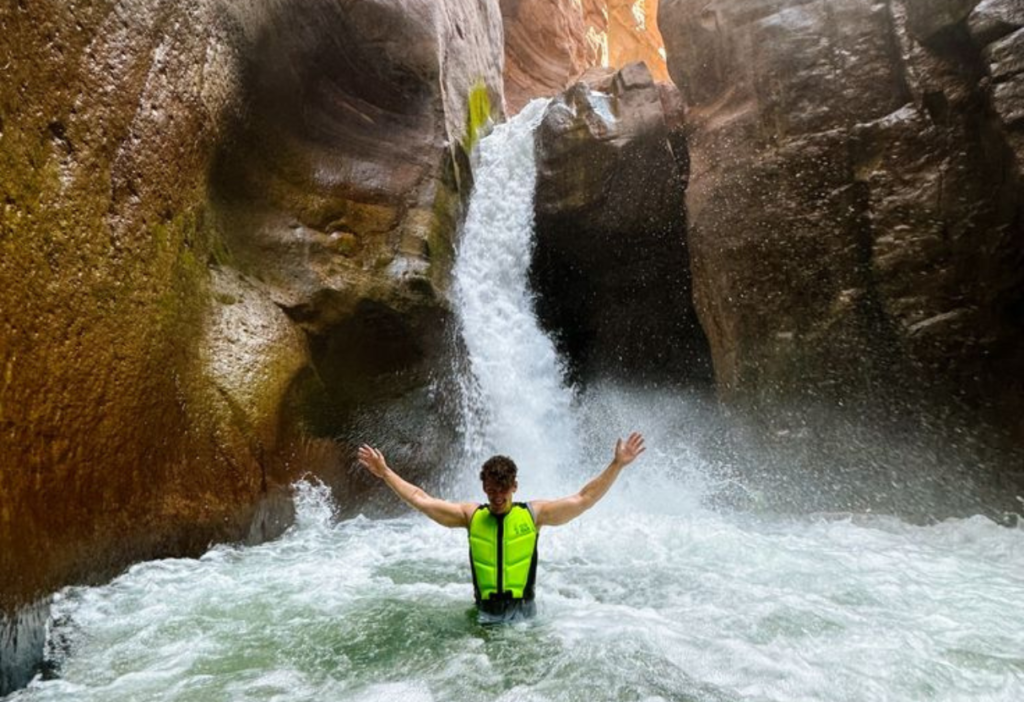 canyoning-in-wadi-mujib-jordan