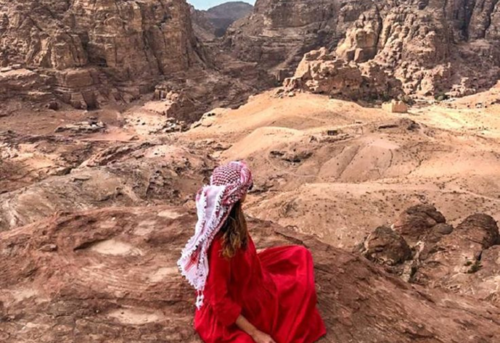 girl-exploring-in-amman-jordan