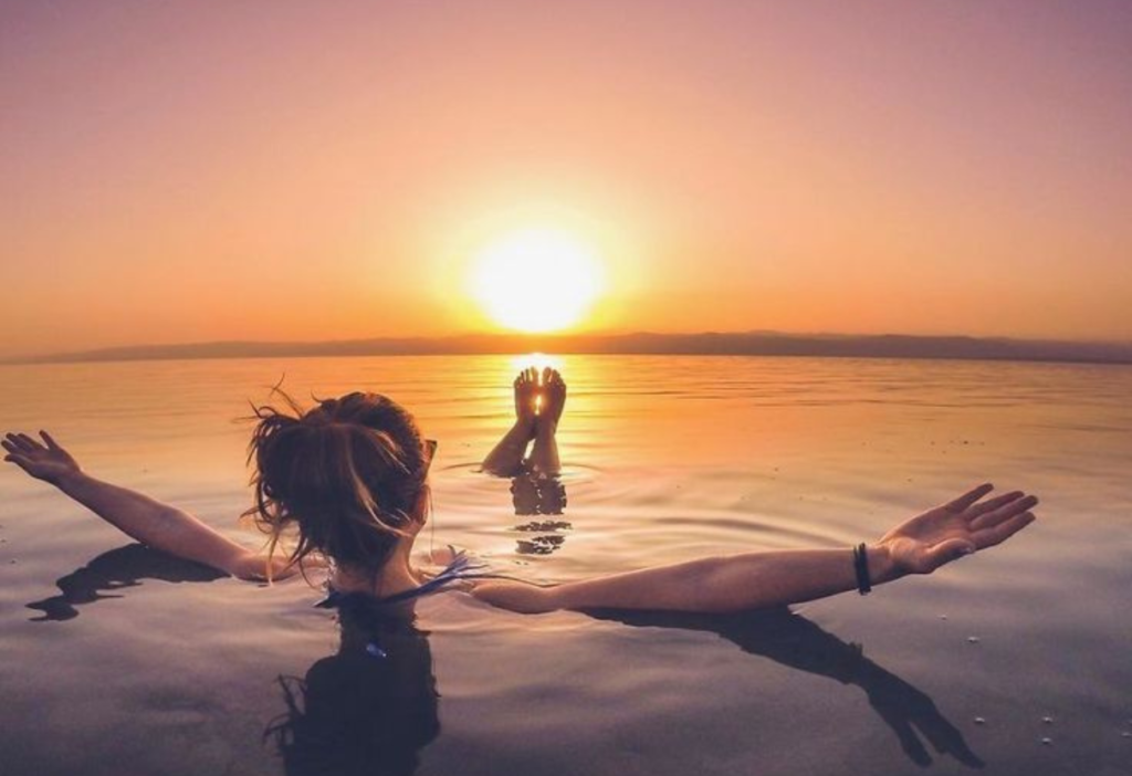 the-girl-enjoying-her-trip-in-dead-sea-jordan