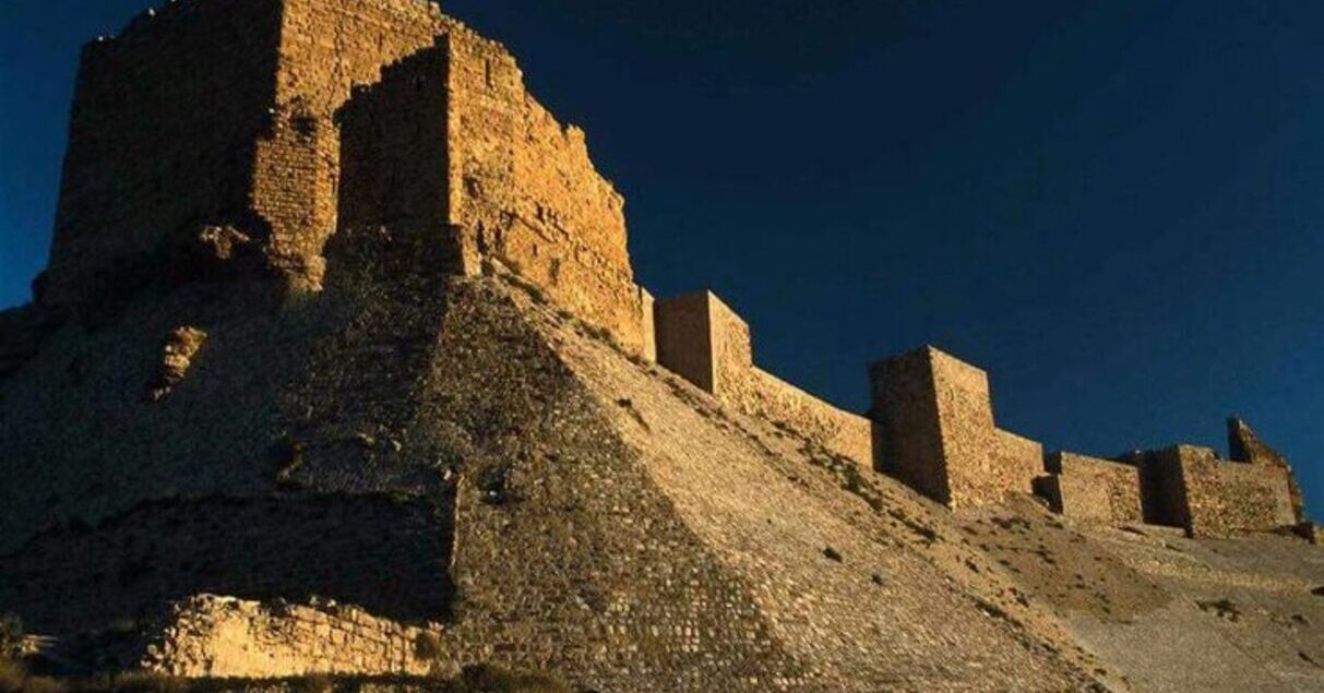 Karak-Castle-Jordan-at-night