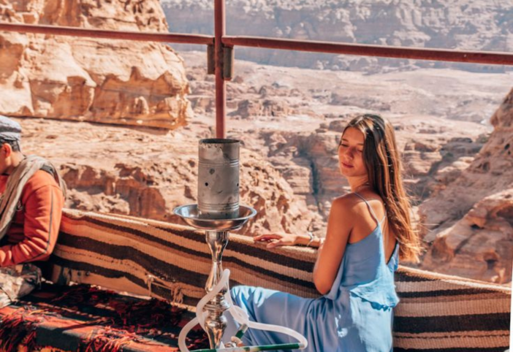 beautiful-girl-in-petra-jordan