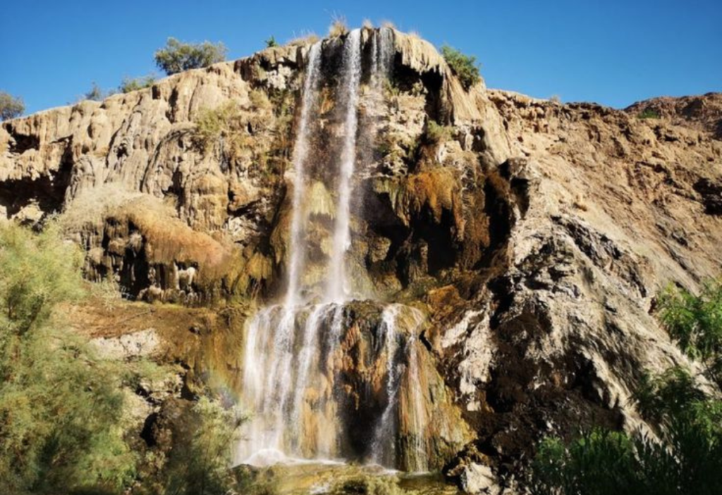 beautiful-view-ma'in-hot-springs-in-jordan