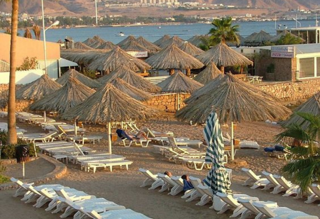 the-beach-at-the-radisson-aqaba-jordan-overlooking-the-red-sea